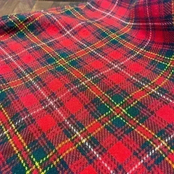 Beautiful vintage wool plaid bellbottoms. Elastic waist. - Picture 5 of 6